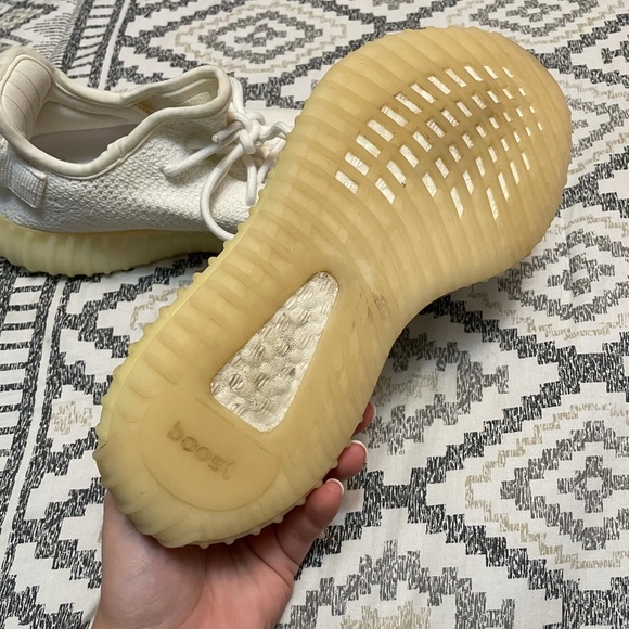 Adidas Yeezy Boosts - Picture 8 of 16